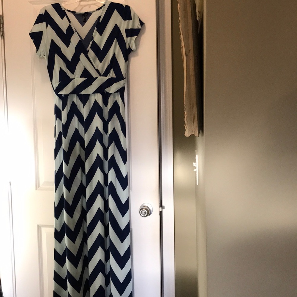 Kranda Maxi Dress